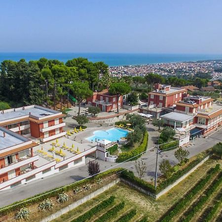 Il Parco Sul Mare Resort & Spa Tortoreto Exterior foto