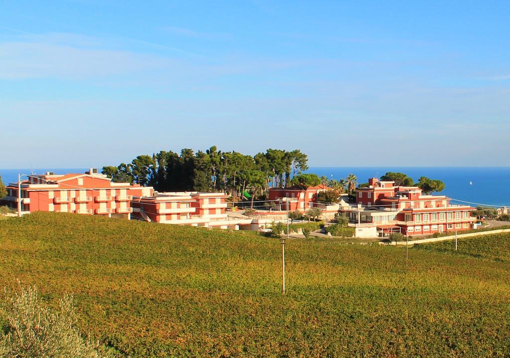 Il Parco Sul Mare Resort & Spa Tortoreto Exterior foto