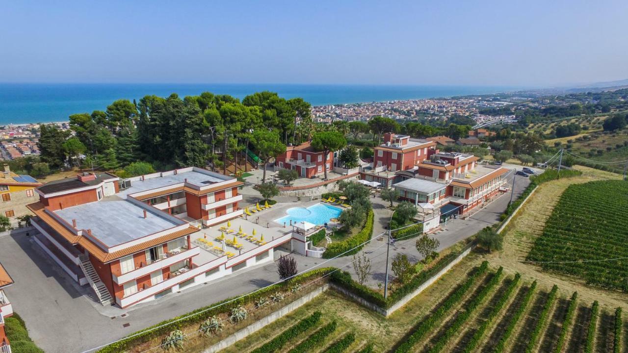 Il Parco Sul Mare Resort & Spa Tortoreto Exterior foto